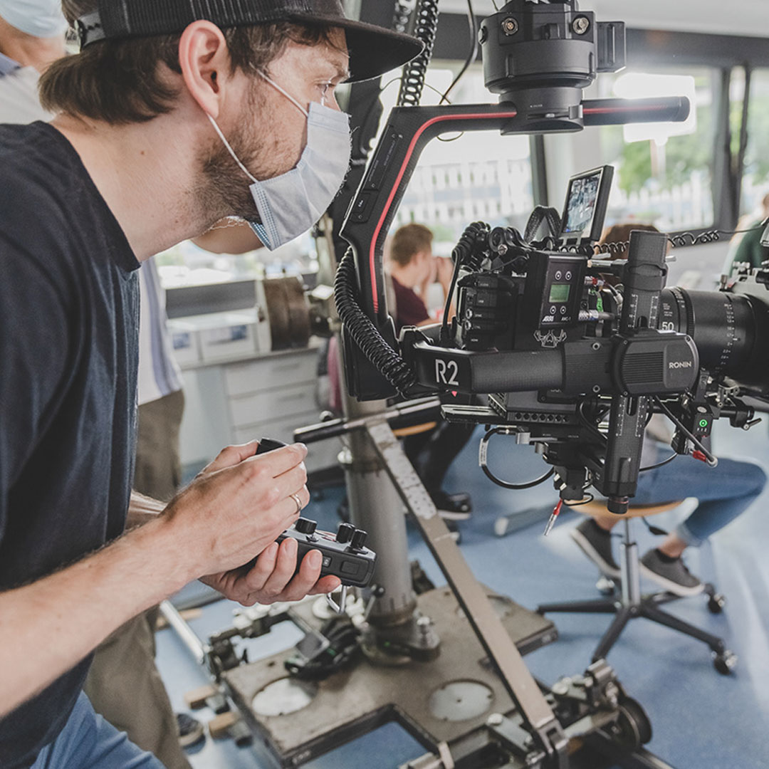 webseite bilder kameramann quadrat