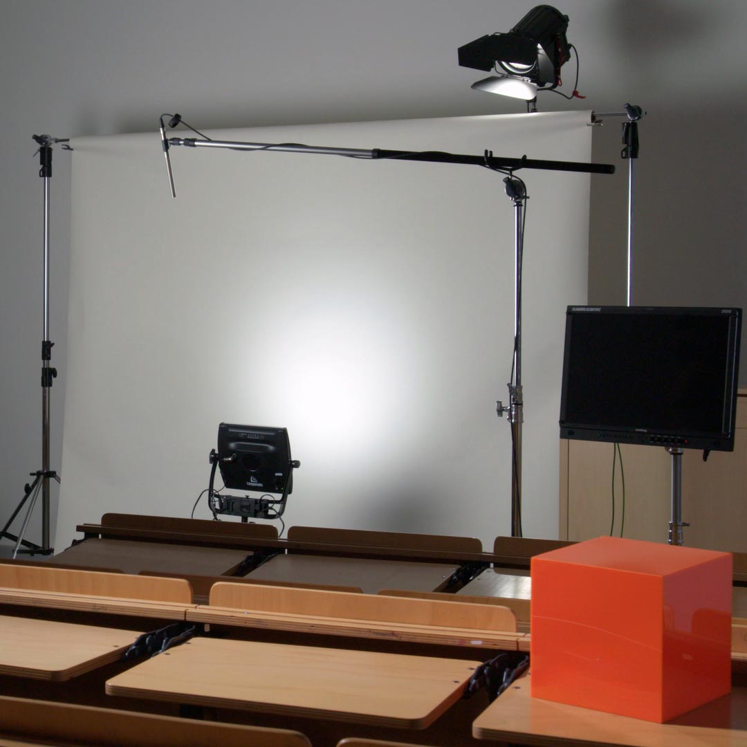 webseite bilder leistungen unternehmenskommunikation quadrat